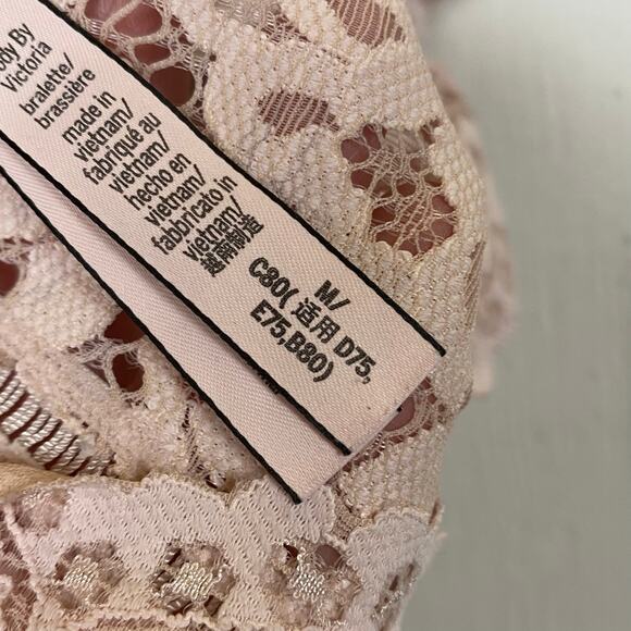 Victoria's Secret Blush Lace Soft Cup Bralette Size Medium - Picture 6 of 7